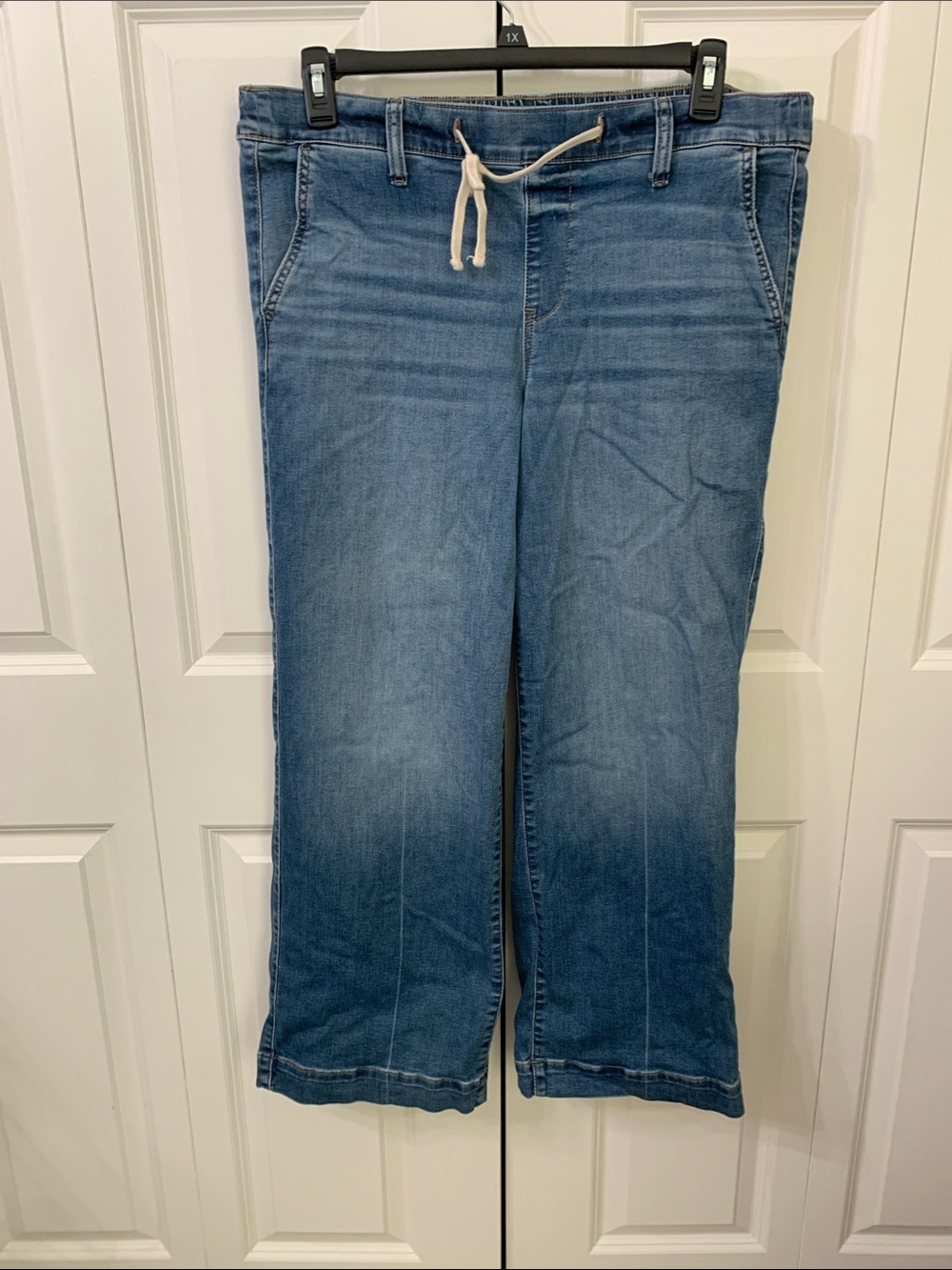 torrid Light Wash Wide-Leg Drawstring Jeans